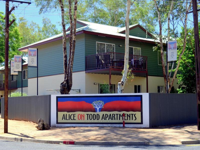Alice on Todd Apartamentos Alice Springs Exterior foto